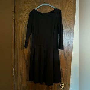 Black 3/4 sleeve work dress - Banana Republic